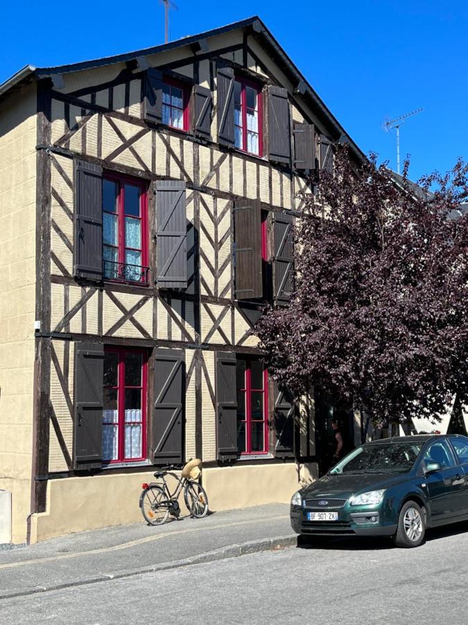Maison De La Calonne - Riverside House & Terrace Cormeilles  Exteriör bild
